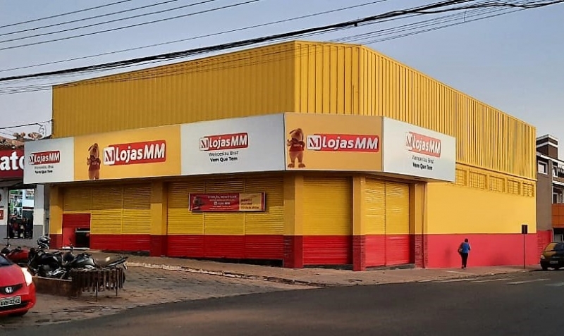 MM reinaugura loja em Wenceslau Braz